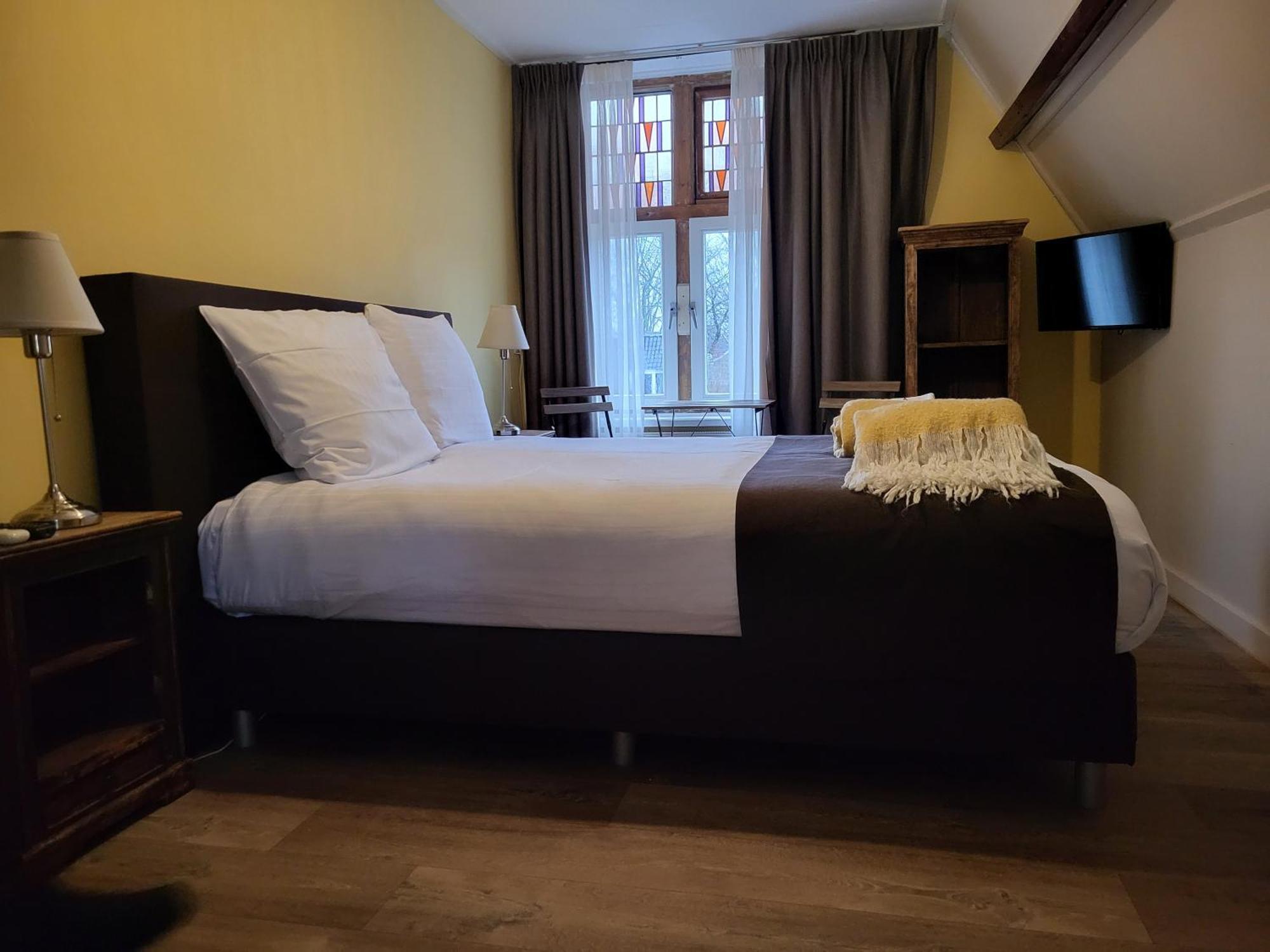 Hotel Stedswal Sloten  Ngoại thất bức ảnh